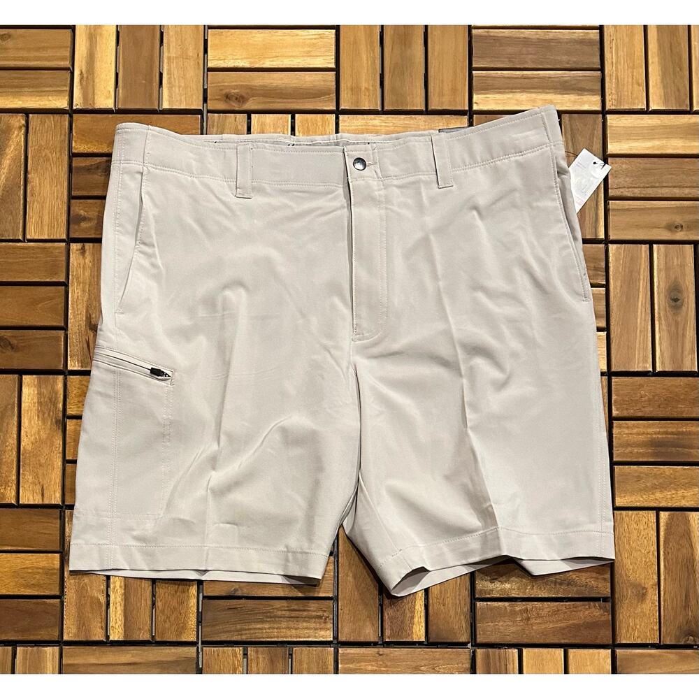 Size 38- Callaway Men's Opti-Stretch Solid Short with Stretch Waistband- NEW